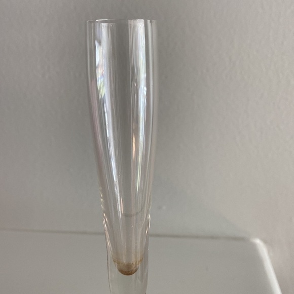 COPY - Vintage MCM Handcrafted Controlled Bubble 6” Glass Bud Vase Amber Base - Picture 3 of 6